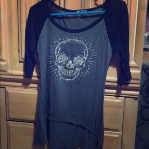 Skull shirt